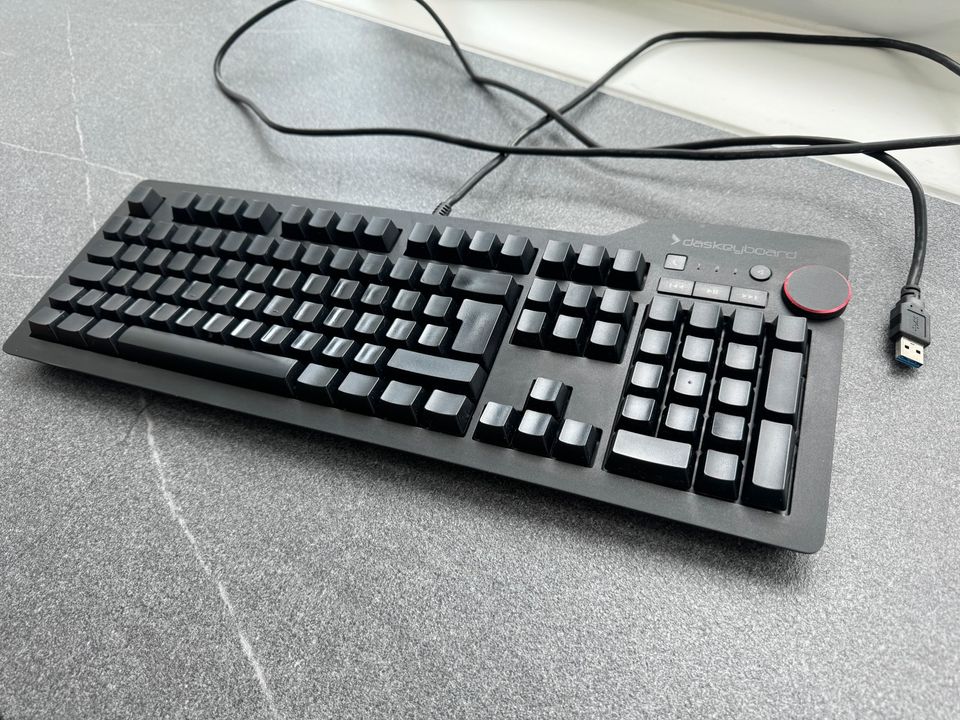 Das Keyboard: Hochwertige mechanische PC-Tastatur ohne Aufschrift in Hannover