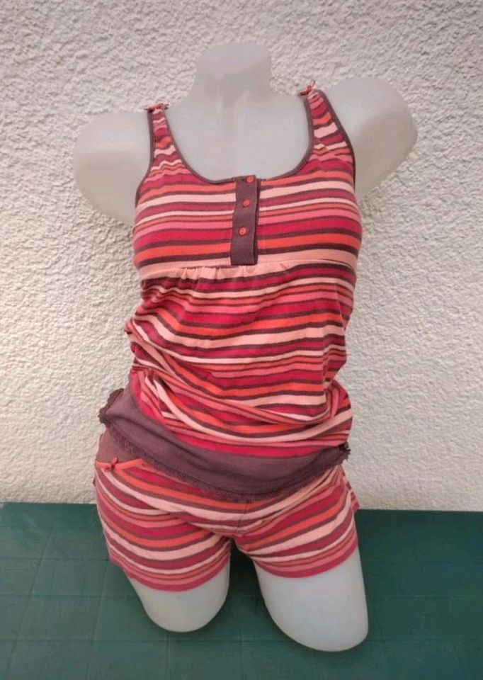 Sommer-Pyjama kurz Linien rot pink orange Streifen Knöpfe XXS 2XS in Schwieberdingen