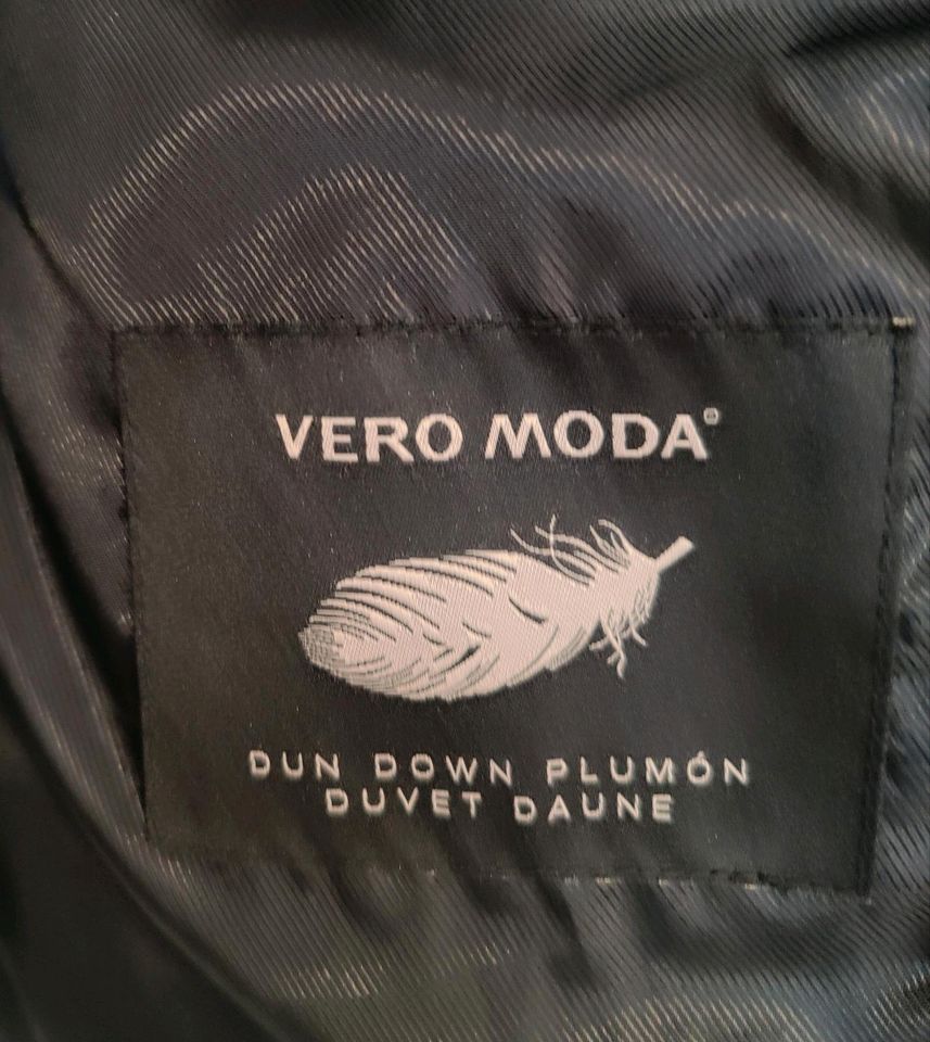 Vero Moda Steppjacke Daunenjacke in München