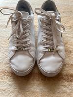 Lacoste Sneaker Schuhe Gr. 39,5 (EU); 8 (US) Berlin - Lichtenberg Vorschau