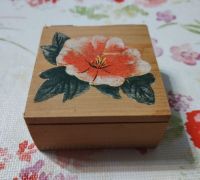 Kleine Holzbox Holzschachtel m. Blume Nordrhein-Westfalen - Gütersloh Vorschau