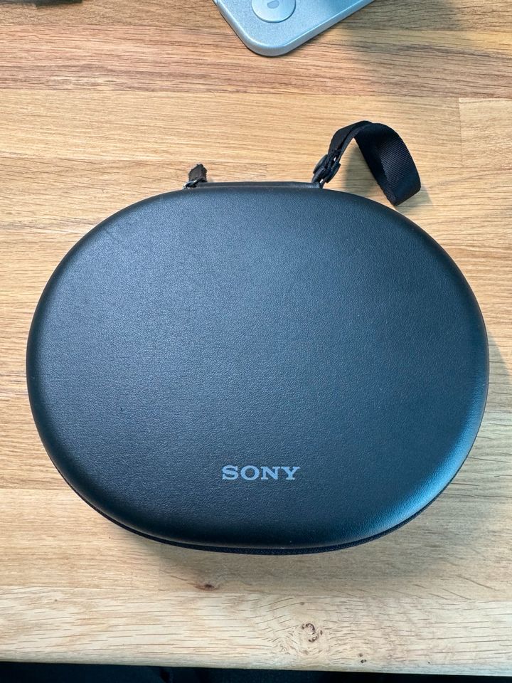 Sony WH-1000XM2 Over-Ear Kopfhörer mit Noise Cancelling in Hamm