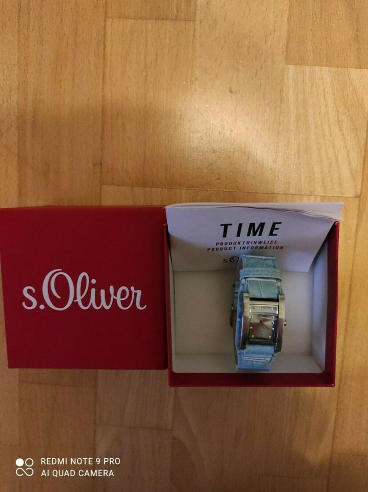 S. Oliver Damen Armbanduhr neuwertig blau Uhr mit Lederarmband in München