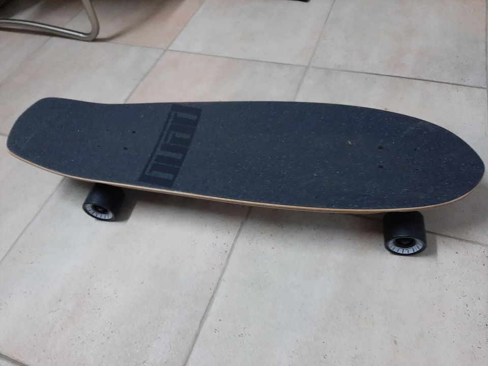 Skateboard Peng Swift 28.5" (72,4cm) Cruiser (black white) in Dorsten
