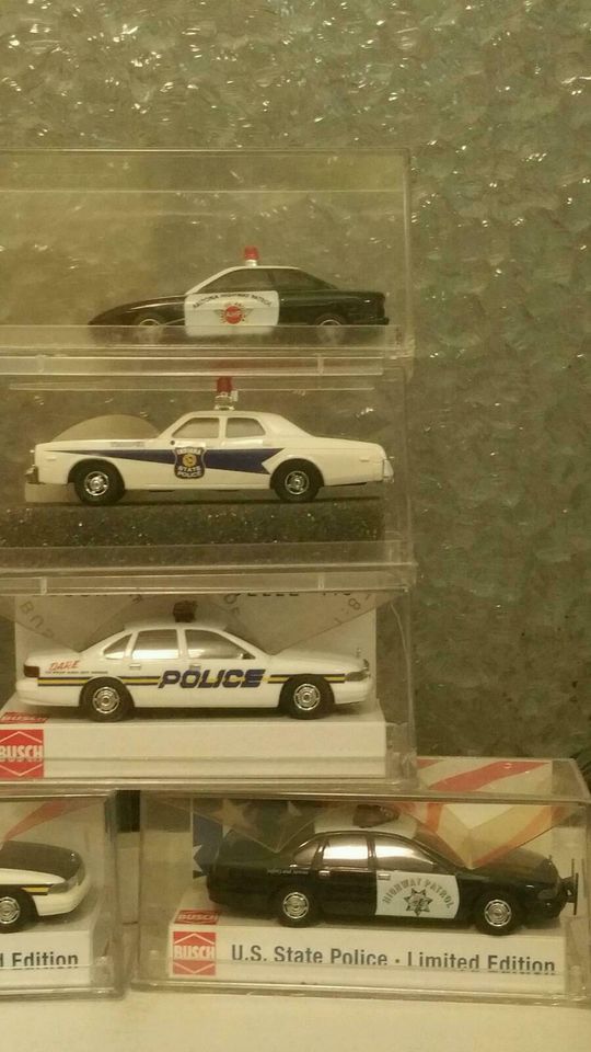 1:87  14 x Police Cars in original Verpackungungen in Salzhemmendorf