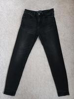 STRADIVARIUS Regular High Waist Stretch-Jeans (38) für dt. Gr. 36 Osnabrück - Hasbergen Vorschau