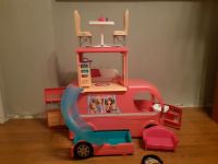 Barbie Camper / Barbie Wohnmobil Nordrhein-Westfalen - Troisdorf Vorschau