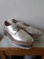Budapester Halbschuhe silber ZARA Hessen - Langen (Hessen) Vorschau