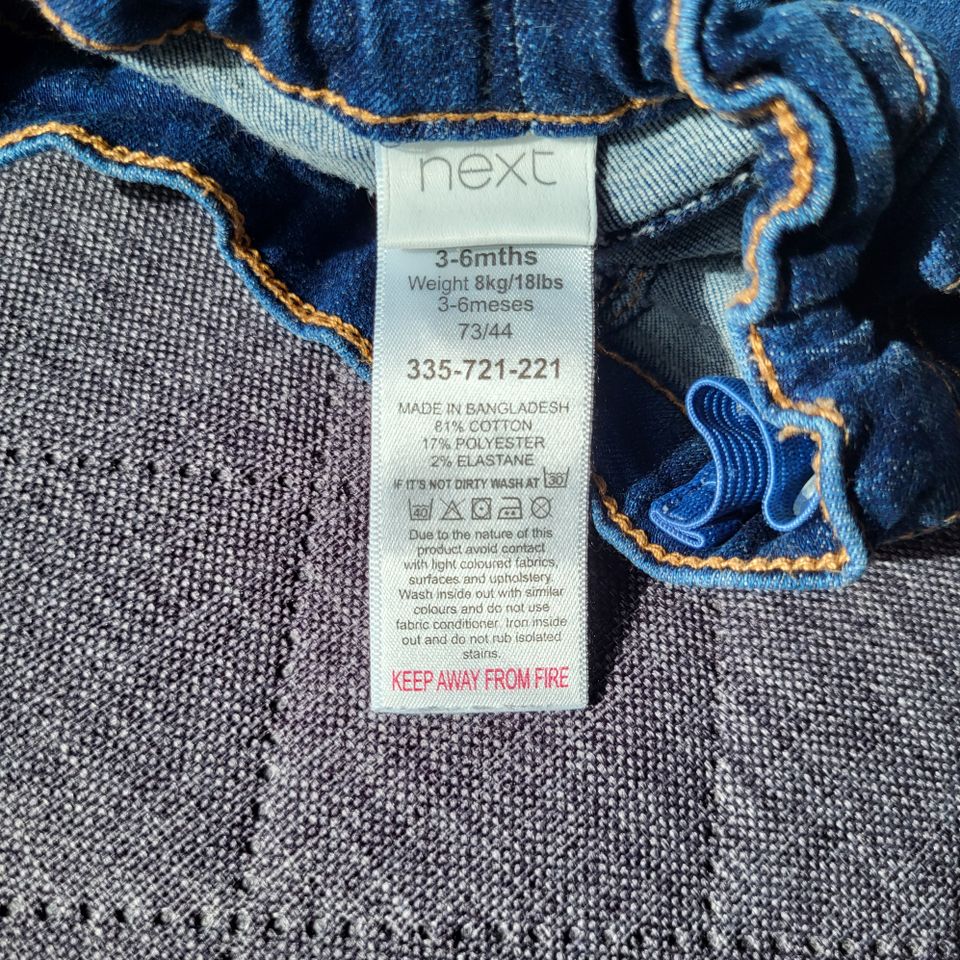 Next Jeans blau, 3-6 Monate,8 kg, Bund mit verstellbarem Gummizug in Homburg