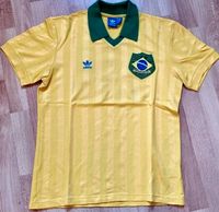Adidas Trikot T-Shirt * Brasilien * Größe 'M' Hessen - Oberursel (Taunus) Vorschau