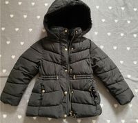 Zara Winterjacke Mädchen schwarz schick 122 128 Parka Kapuze Bayern - Kempten Vorschau