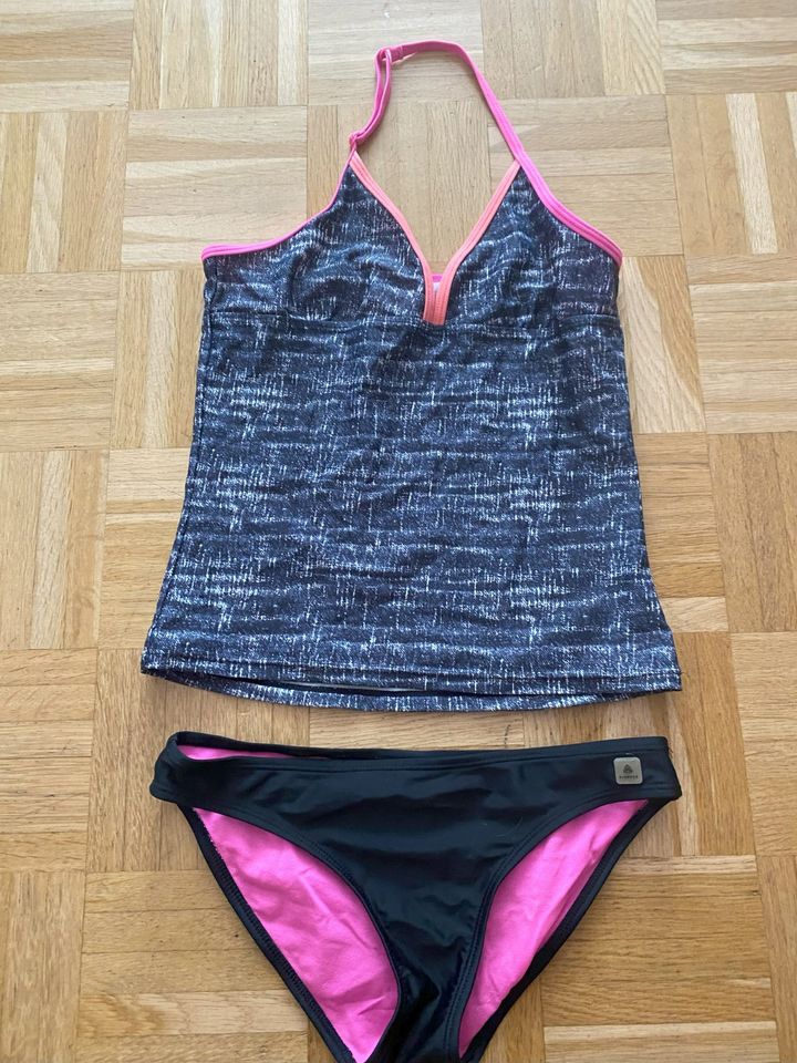 Bikini 152 Blau Rosa in Potsdam