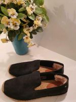 Leder Schuhe Slipper  Sandalen Espadrilles von  UGGS Gr.38 neu Nordrhein-Westfalen - Erkrath Vorschau