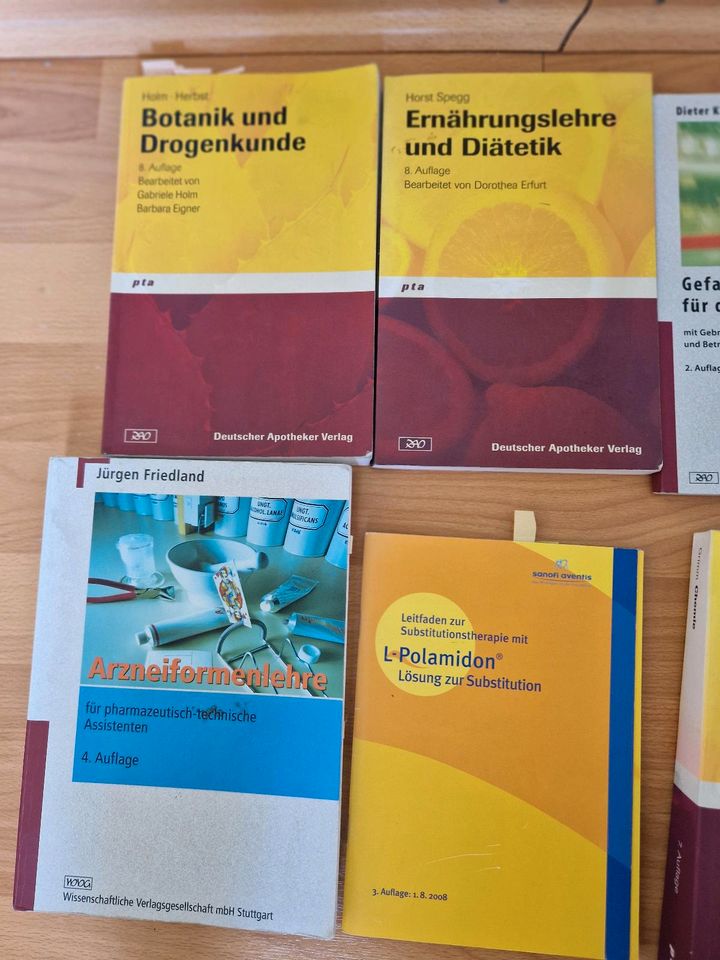 Bücher Fachbücher PTA Pharmazie in Kiel