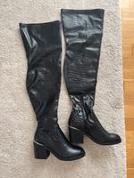 Overknee Stiefel Croco/Schwarz Gr 40 Nordrhein-Westfalen - Issum Vorschau