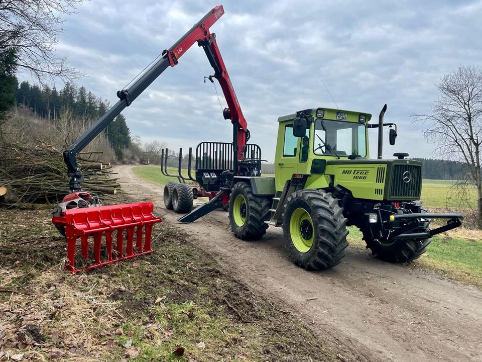 Reisigrechen Forstrechen Waldrechen Rückezug Rückewagen Forst in Dorfen