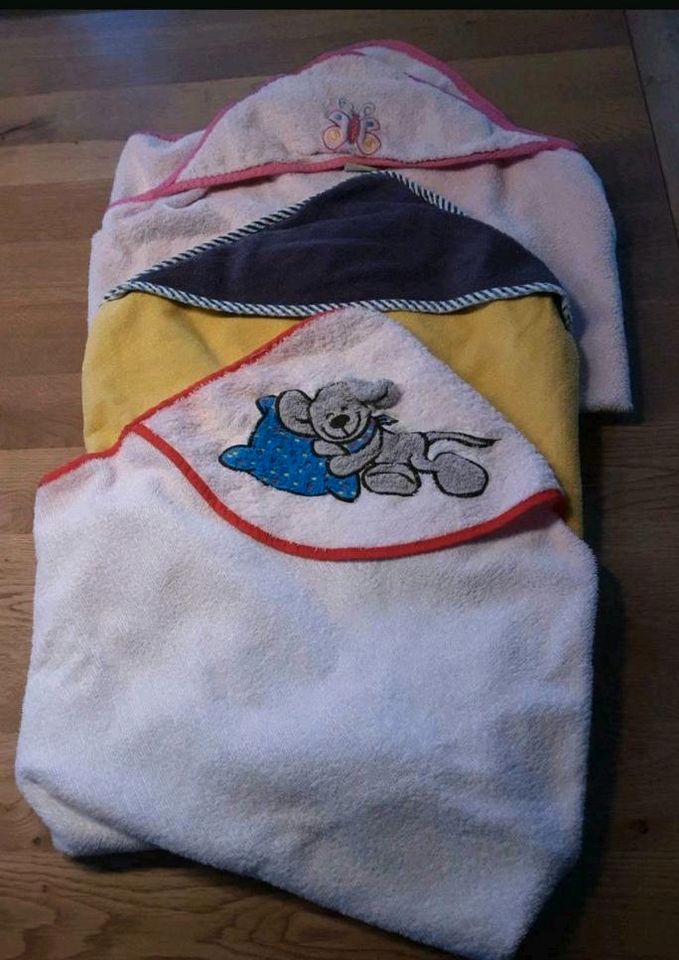 3 Kapuzenhandtücher Set Handtuch für Ihr Baby in Stadtlohn