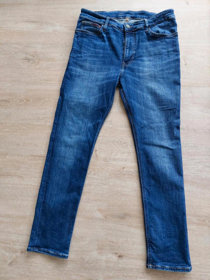 Tommy Hilfiger Jeans Simon Skinny, Gr. W30/L32, Tommy Jeans, Neu in Gau-Odernheim
