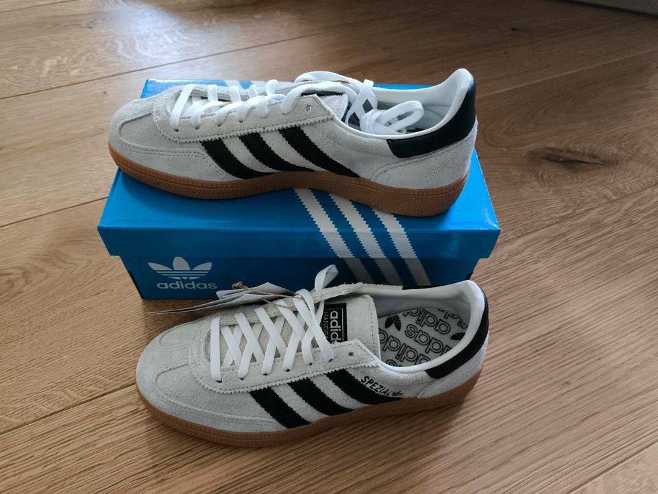 Adidas Handball Spezial 37 1/3, 38, 38 2/3, 39 1/3 in Kirchseeon