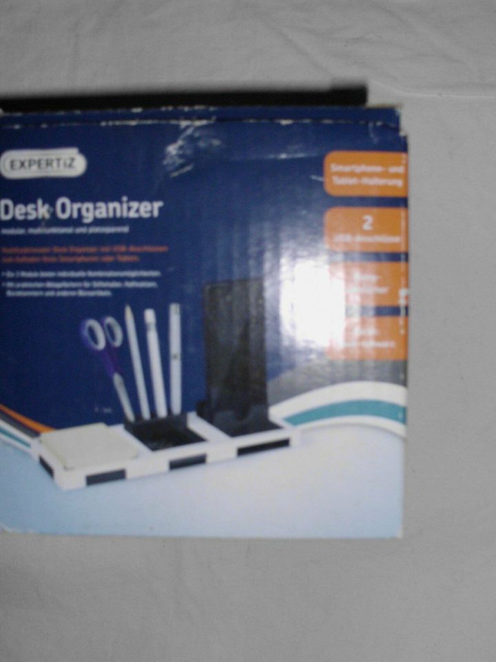 Schreibtisch Set Desk Organizer Handyhalter Tablet USB Anschluß in Jüterbog