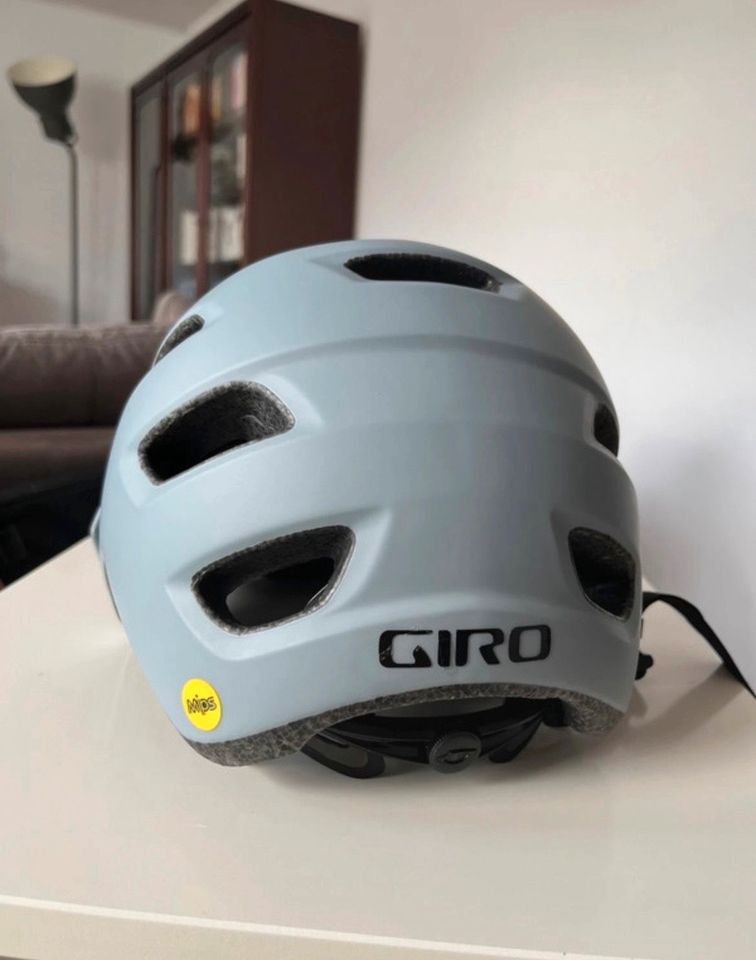 Hochwertiger Giro MTB-Fahrradhelm in Koblenz