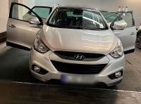 Hyundai ix35 grau silber gebraucht Fahrzeug zu verkaufen Berlin - Steglitz Vorschau