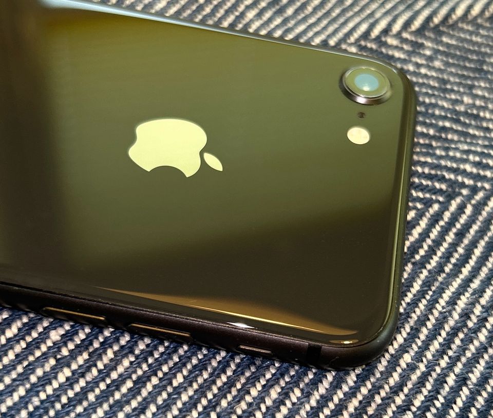 Apple iPhone 8 A1905 64GB Space Grau (Ohne Simlock) Akku NEU!!! in Bad Aibling