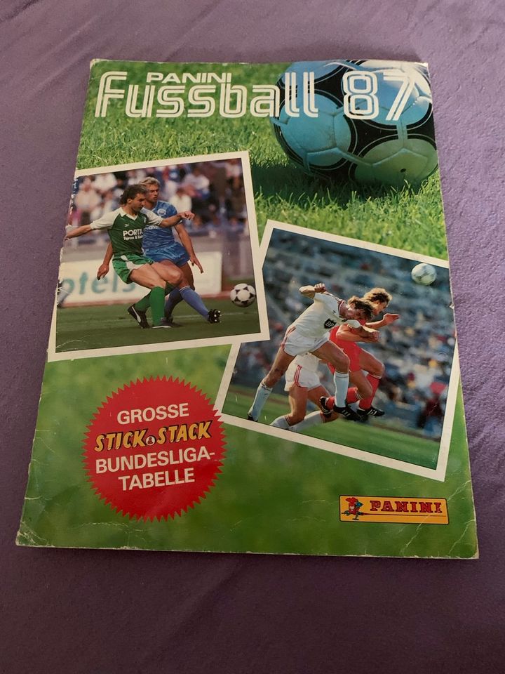 Panini Sammelalbum Bundesliga 1987 komplett in Adendorf