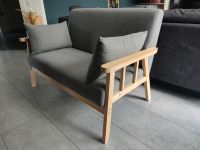 Couch Grau Massivholz mit Kissen Niedersachsen - Osterholz-Scharmbeck Vorschau