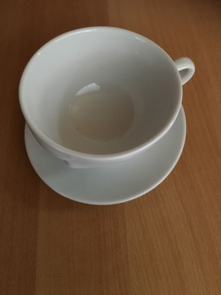 Tasse mit Untertasse von fiftyeight mit Gesicht in Hessen - Biblis | eBay  Kleinanzeigen ist jetzt Kleinanzeigen