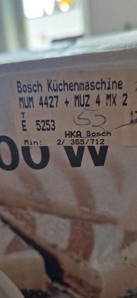 Bosch Küchenmaschine mum 4427 + muz 4mx 2 in Esterwegen