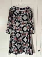 Kleid mit schönem Muster von Vero Moda Bayern - Würzburg Vorschau