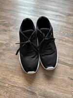 Victory Sportschuhe schwarz Gr 41 sneaker Brandenburg - Zehdenick Vorschau