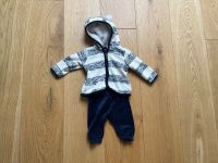 Kuscheliges Baby Jacke-Hose-Set Düsseldorf - Golzheim Vorschau