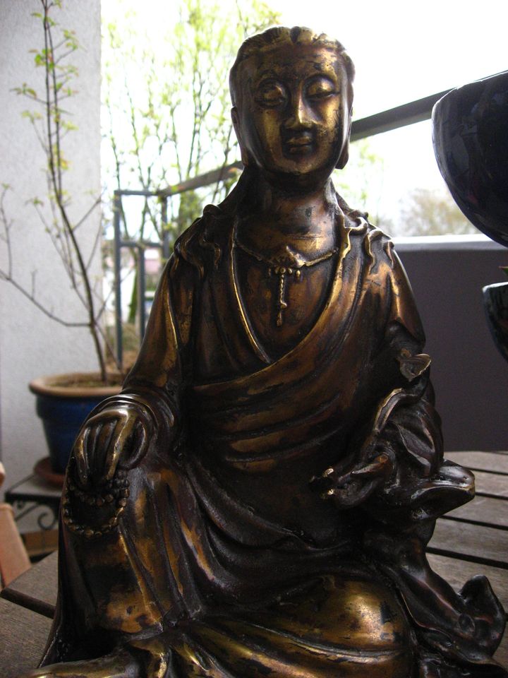 Asiatika - Antiker China Bronze Buddha in Offenburg