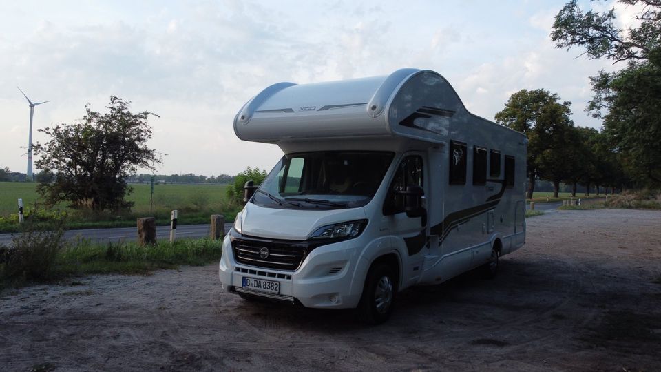 Wohnmobil / Camper mieten für 4-5 Personen ab 99,-€ in Berlin