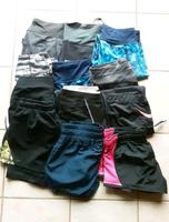 Damen/Mädchen Sporthosen,-T-shirts,-Tops/Gr.36/38/15 Teile Nordrhein-Westfalen - Höxter Vorschau