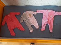 4 Schlafanzüge Baby Neugeborenes Strampler Rheinland-Pfalz - Erpel Vorschau