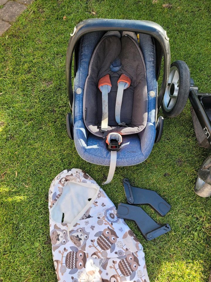 Kinderwagen Mutsy iGO Sportsitz + Babywanne + MaxiCosi in Bad Reichenhall