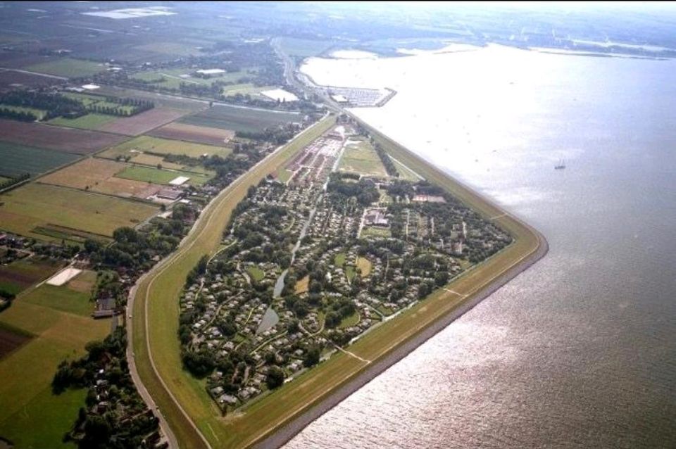 Kleines Ferienhaus Traumhaus Wertanlage Ijsselmeer Nord Holland in Köln