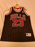 Champions x NBA Michael Jordan Ca 1996 # 23 M Basketball Trikot Düsseldorf - Düsseltal Vorschau