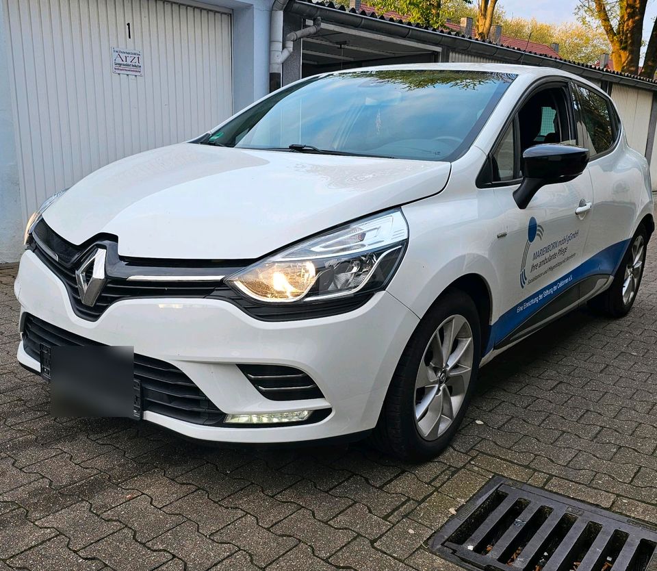 Renault Clio Benzin 2017 in Herten