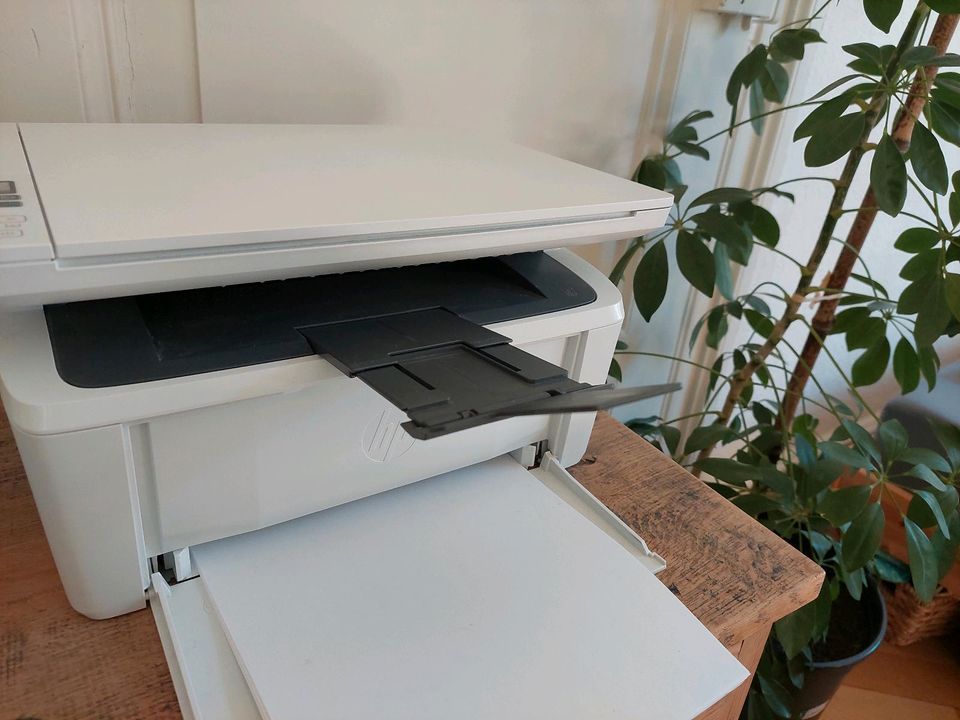 HP Laserdrucker mit Scanner, WiFi in Freiburg im Breisgau
