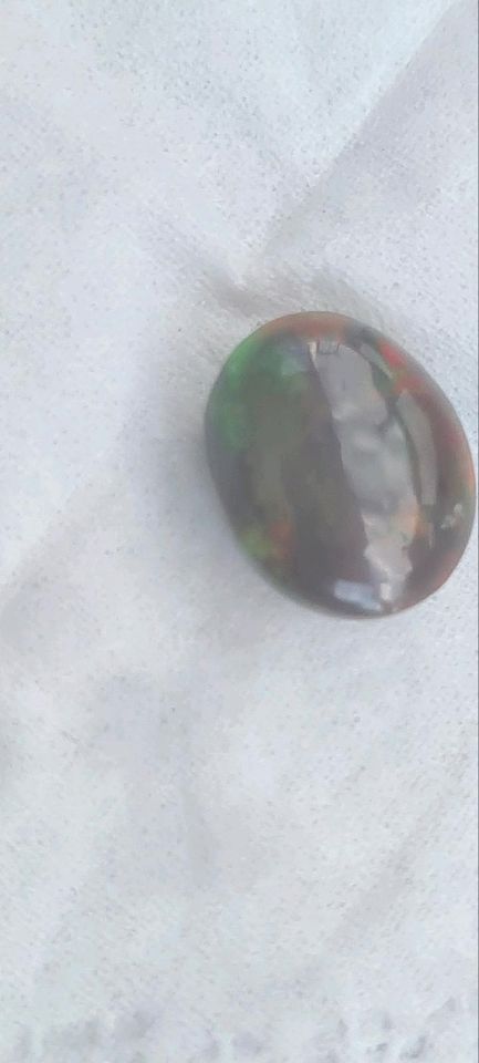 Wunderschöner Black Opal Lightning Ridge 1,75 ct Mineralien in Rosenheim