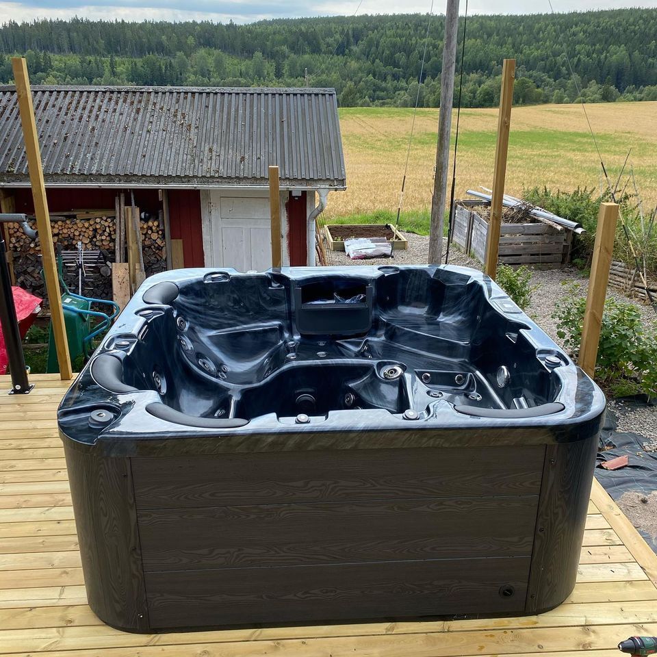 JACKUZZI WHIRLPOOL SPA GARTEN-POOL HOT TUB "VANCOUVER" in Chemnitz