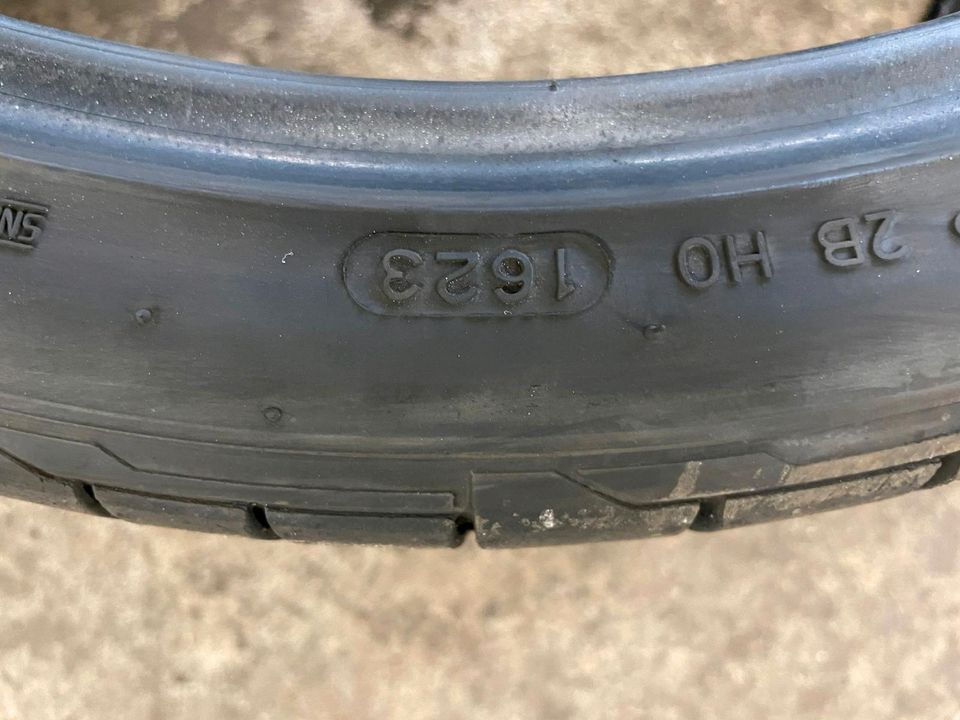 Sommerreifen 235 25 R19 | Pirelli P Zero | Hankook Ventus S1evo in Großenkneten