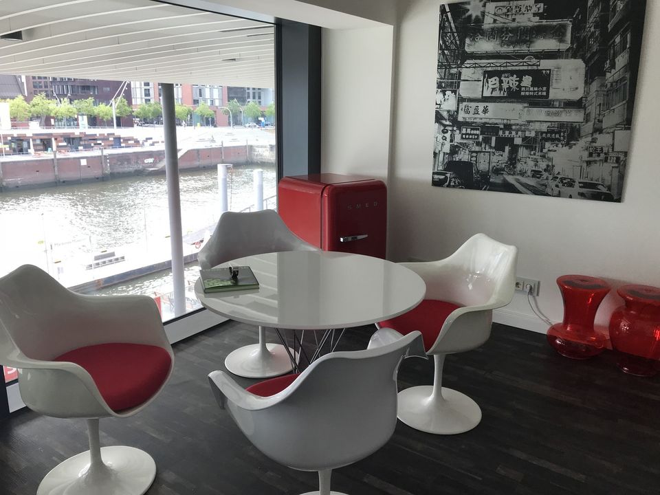 Hafencity, Elbarkaden, privates Büro "All-in-Miete" in Hamburg