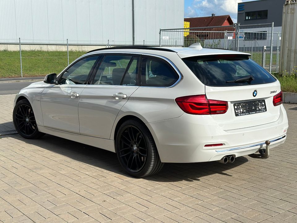 BMW 335d xDrive Luxury Line NAVI*HEAD-UP*PANO*AHK in Himmelstadt