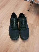 Under Armour Schuhe schwarz Gr. 46 Hessen - Oberursel (Taunus) Vorschau