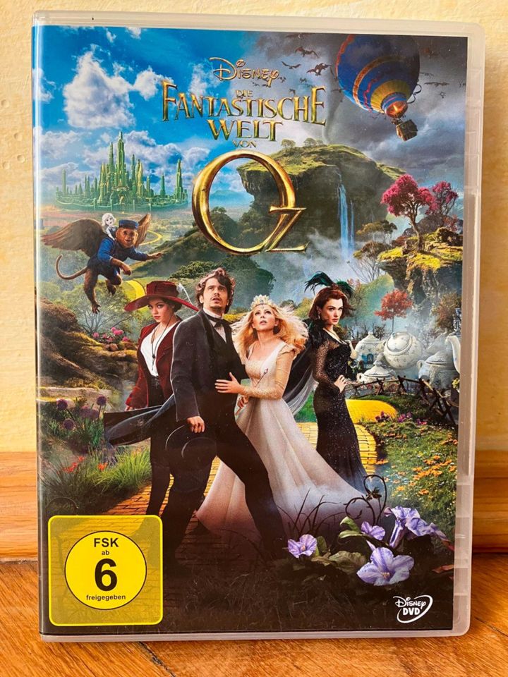 Die Fantastische Welt von Oz, Film - Mila Kunis, Rachel Weisz in Dresden